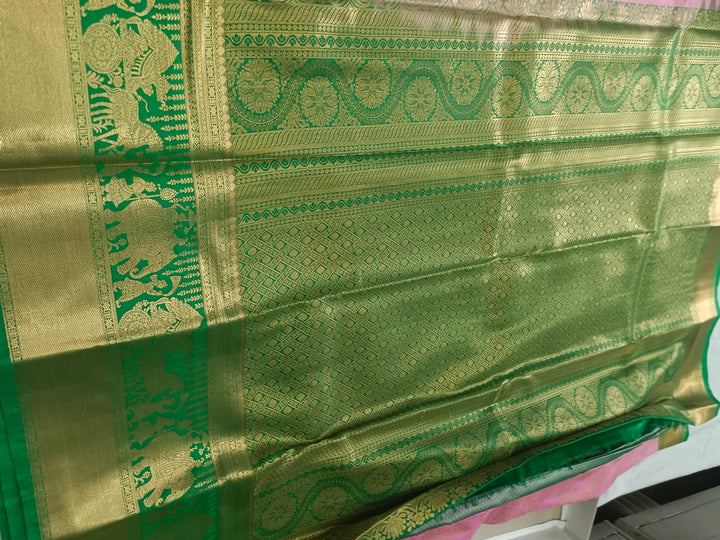 Tathastu Pink &amp; Green Traditional Zari Saree