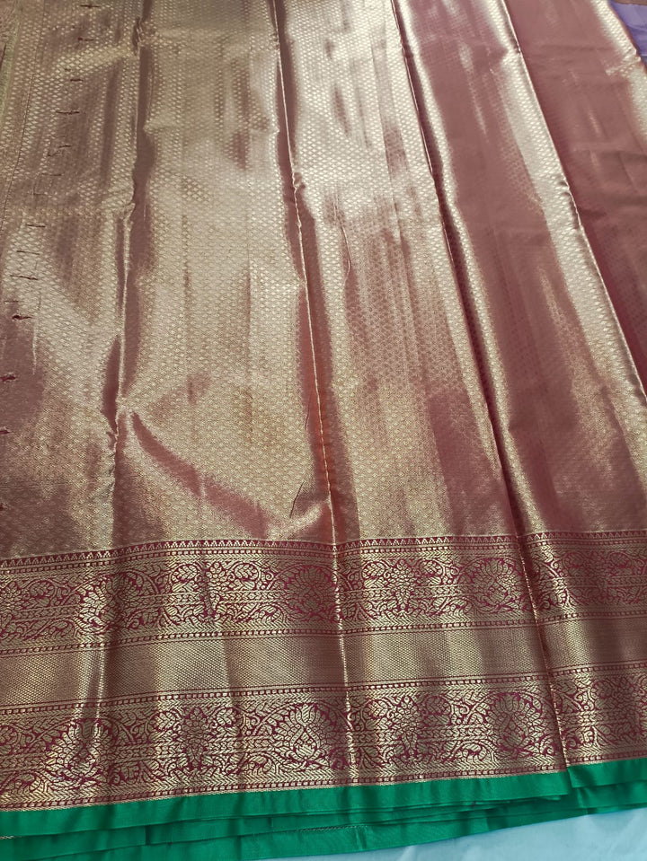 Tathastu Lavender Purple &amp; Copper Saree