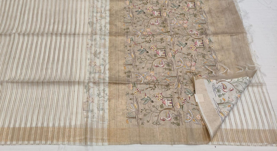 Ivory Beige Striped Printed Pallu Saree